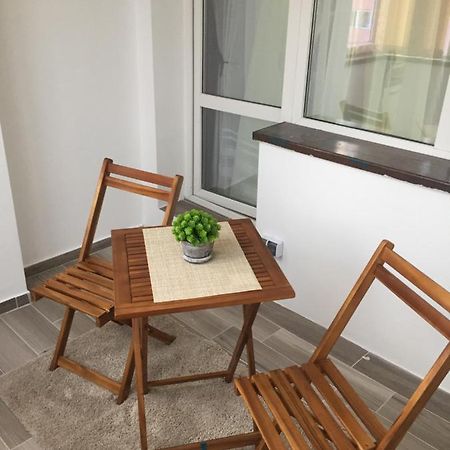 Roby Apartament ブカレスト エクステリア 写真