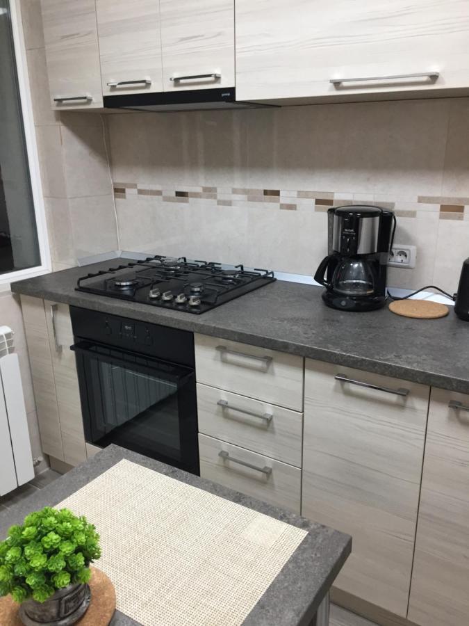 Roby Apartament ブカレスト エクステリア 写真